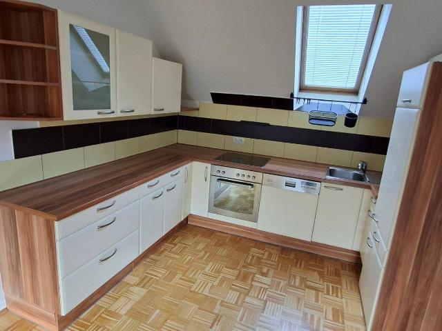 gemütliche Dachgeschoss Wohnung