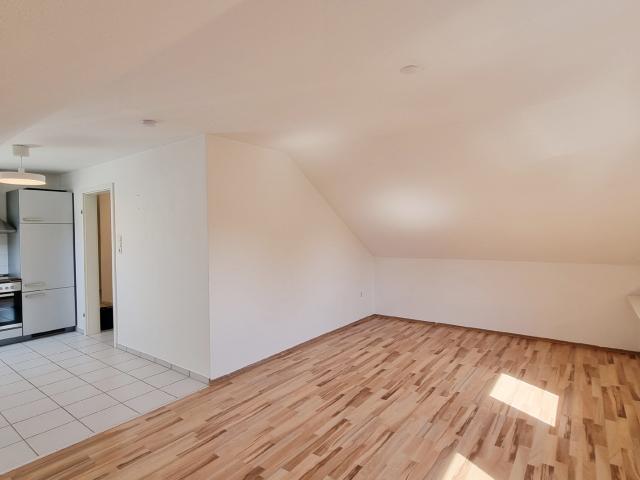 Gemütliche Dachgeschosswohnung in attraktiver Wohnlage von Oerlinghausen!