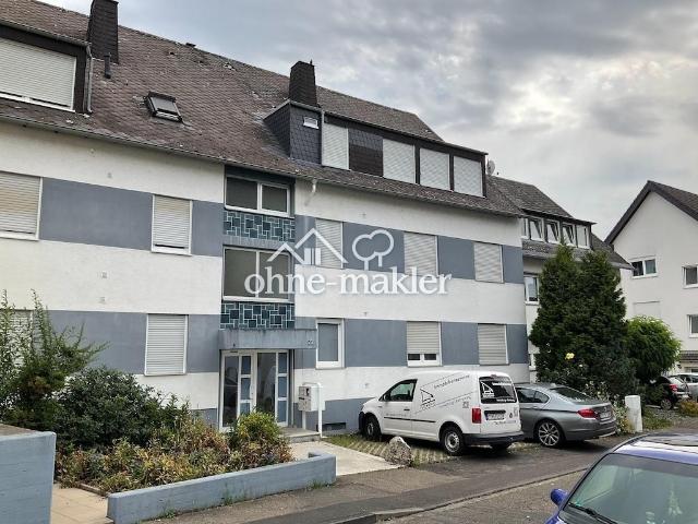 Gemütliche Dachgeschosswohnung in Ko Metternich, provisionsfrei, mit Balkon und Garage