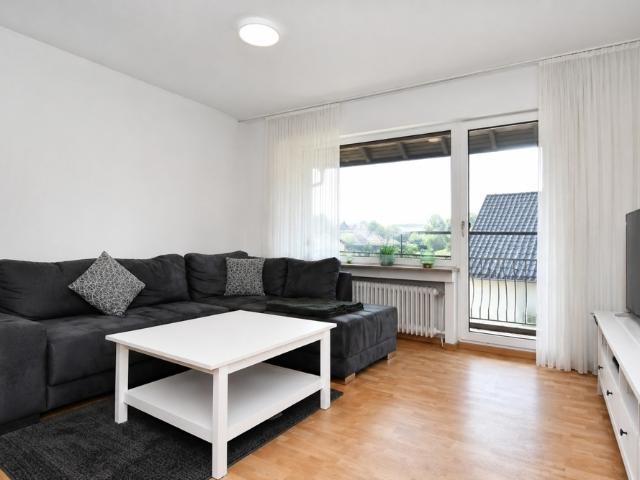 Gemütliche Dachgeschosswohnung mit Balkon in schöner Wohnlage in der Gemeinde Barßel