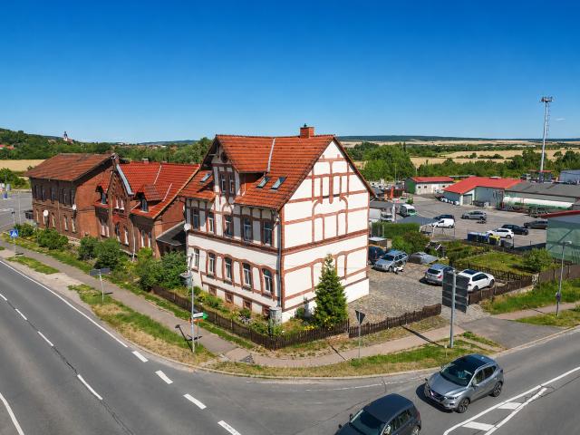 Gemütliche Dachgeschosswohnung mit Stellplatz in Heldrungen