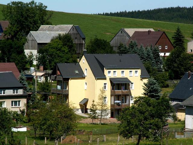 gemütliche DG 2RWE im behaglichen Lauterbach