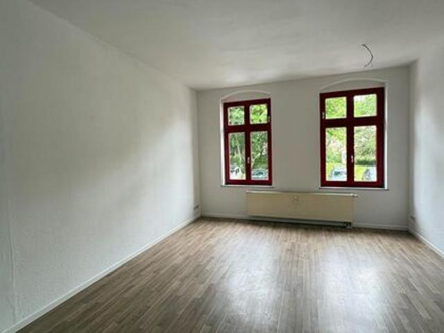Gemütliche Drei Raum Wohnung mit Balkon in Zwickau
