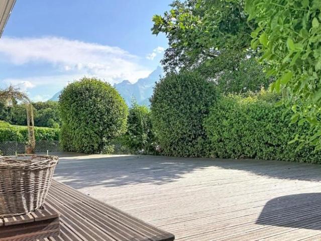 Gemütliche ebenerdige Villa mit herrlicher Aussicht auf die Berge und die Dents du Midi