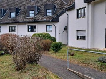gemütliche Eigentumswohnung direkt am See