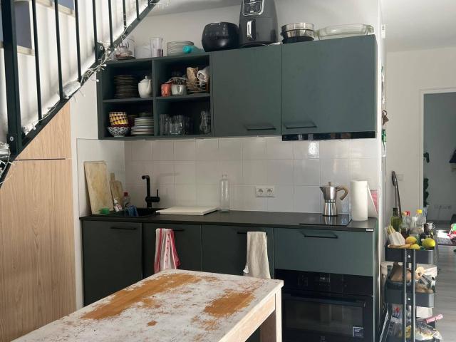 Gemütliche Haushälfte Perfekt für eine 3er WG!
