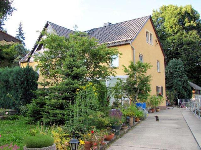 Gemütliche, helle 2 Zimmerwohnung mit Einbauküche