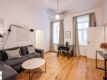 gemütliche Kleinwohnung in Hofruhelage in Margareten künftig mit U2 Verbindung!