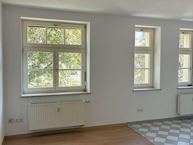 GEMÜTLICHE LICHTDURCHFLUTETE 1 RWG * MIT BAD, WANNE & ABSTELLKAMMER * WE 19 * – I.V.K. GmbH – Immobilien Leipzig