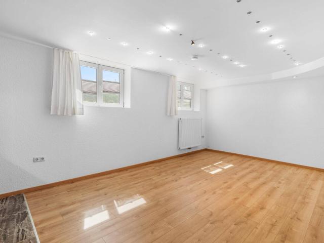 Gemütliche Souterrainwohnung Top 2