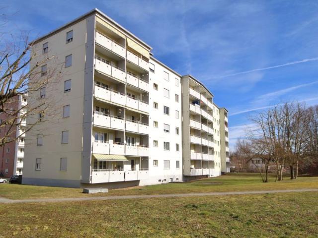 Gemütliche und zentrale Wohnung im 2. Obergeschoss