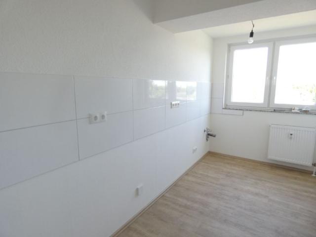 Gemütliche und moderne DG Wohnung mit Balkon und Dielenböden