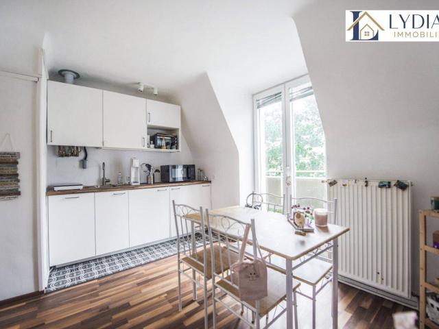 Gemütliche und ruhige 2 Zimmer Wohnung mit Balkon Südwesten, Top Infrastruktur/ Nähe Station U4 Hütteldorf!