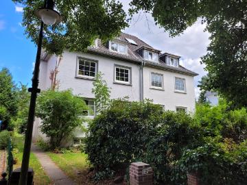 Gemütliche und ruhige Altbauwohnung in Schwachhausen, Bremen Amsterdam Apartments for Rent