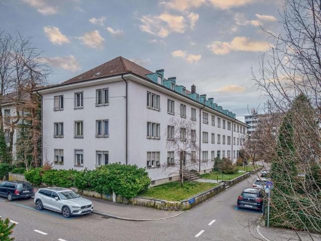 Gemütliche Wohnung beim St. Alban Ring an zentraler Lage