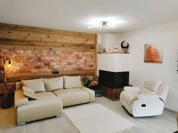 Apartment for sale in 6383 - Parkplatz