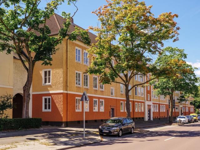 Gemütliche Wohnung mit Balkon / 1.OG links