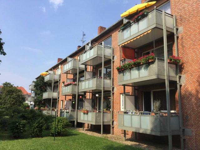 Gemütliche Wohnung mit Balkon in ruhiger Nebenstraße