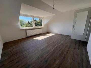 Gemütliche Wohnung mit Einbauküche!
