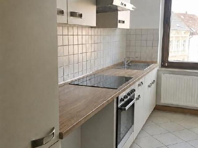 Gemütliche Zweiraumwohnung mit Balkon u. Einbauküche