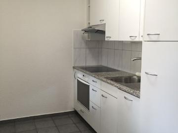 Gemütliche, zentral gelegene Wohnung nahe Shoppi Tivoli