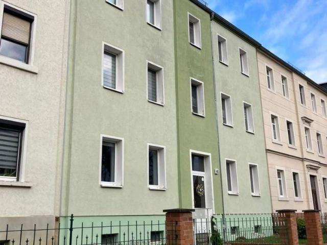 Gemütliche 1,5 Zimmer mit Laminat, EBK und Hausgarten in guter Lage!