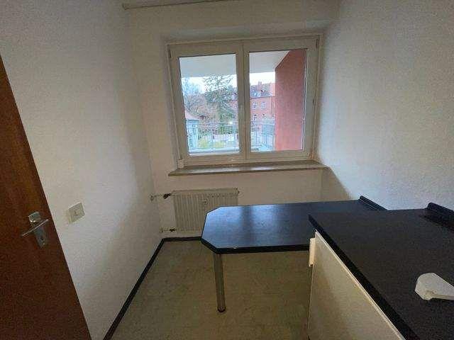 Gemütliche 1,5 Zimmer Wohnung mit TG Stellplatz Doppelparker in Top Lage