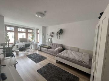Gemütliche 1 Zimmer Wohnung auf dem Kaßberg mit übernehmbarer Küche