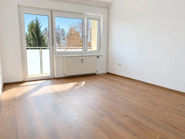 Gemütliche 1 Zimmer Wohnung mit Küche und Balkon in sehr guter Lage!