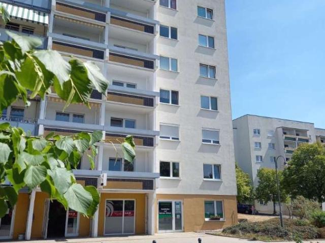 Gemütliche 1 Zimmerwohnung mit Balkon und bodenbündiger Dusche im betreuten Wohnen!