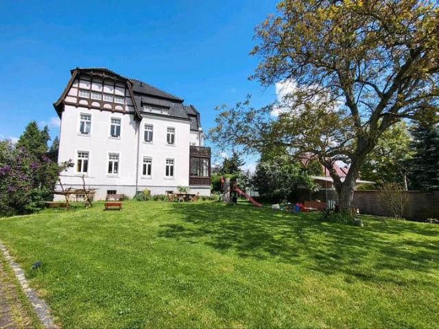Gemütliche 2 Raum WHG in Jugendstilvilla mit Garten und Carport