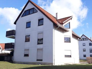 Gemütliche 2 Raum Wohnung mit Terrasse im grünen Niederlungwitz
