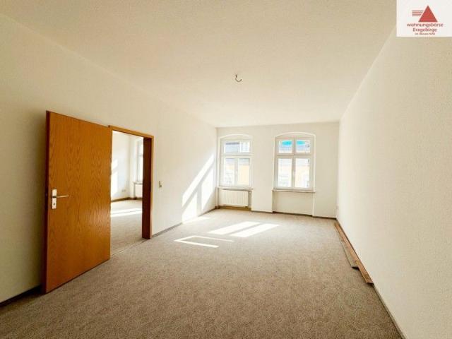 Gemütliche 2 Raum Wohnung mit Dachterrasse direkt im Zentrum von Annaberg!