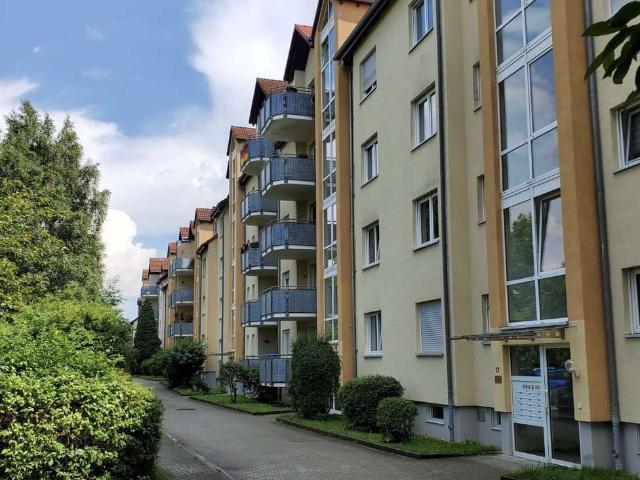 gemütliche 2 Raumwohnung mit Balkon und Tiefgaragenstellplatz