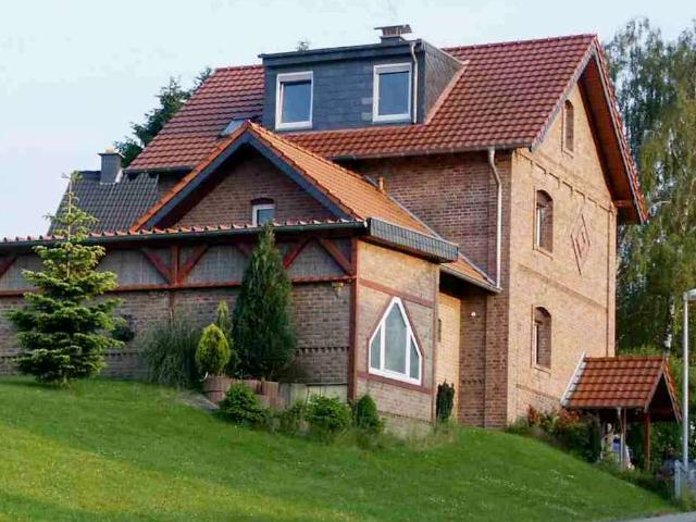Gemütliche 2 Zi. Wohnung im 1.OG in Lohmar Krahwinkel ruhig und doch schnell in Bonn oder Köln