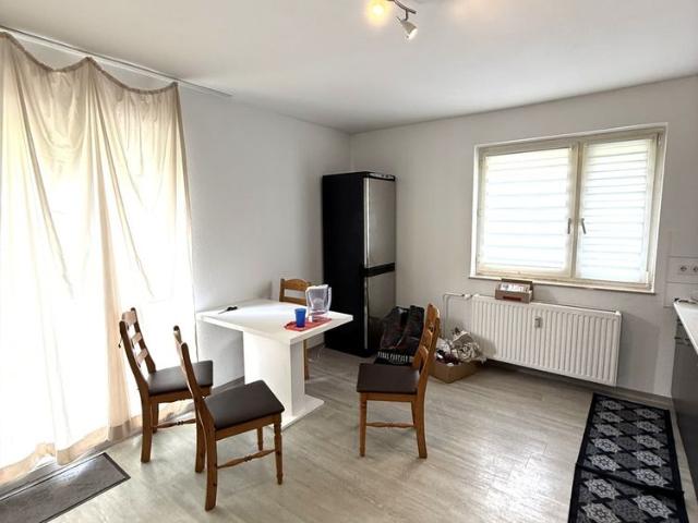 Gemütliche 2 Zi. Whg. mit sonnigem Balkon, frei ab 01.07.2026