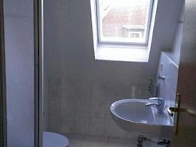 gemütliche 2 Zimmer Maisonette Wohnung mit PKW Stellplatz