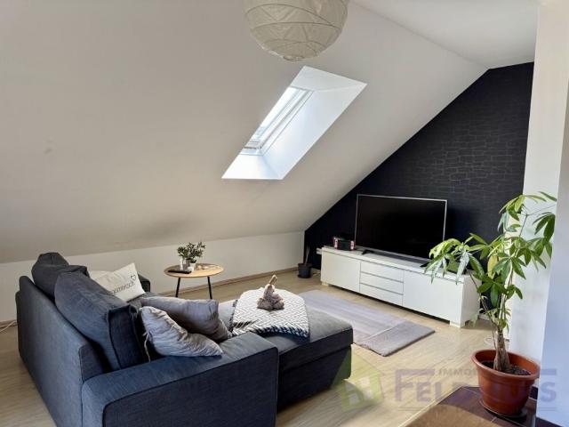 Gemütliche 2 Zimmer Oberwohnung in zentraler Lage von Warsingsfehn!