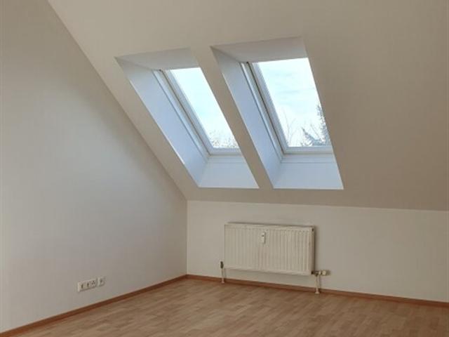 Gemütliche 2 Zimmer Dachgeschosswohnung