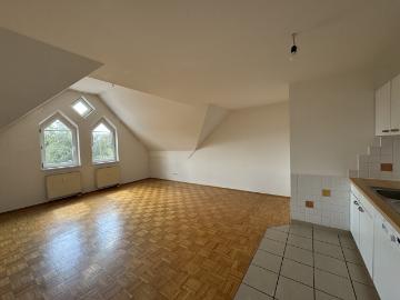 Gemütliche 2 Zimmer Dachgeschosswohnung in 8072 Fernitz Mellach