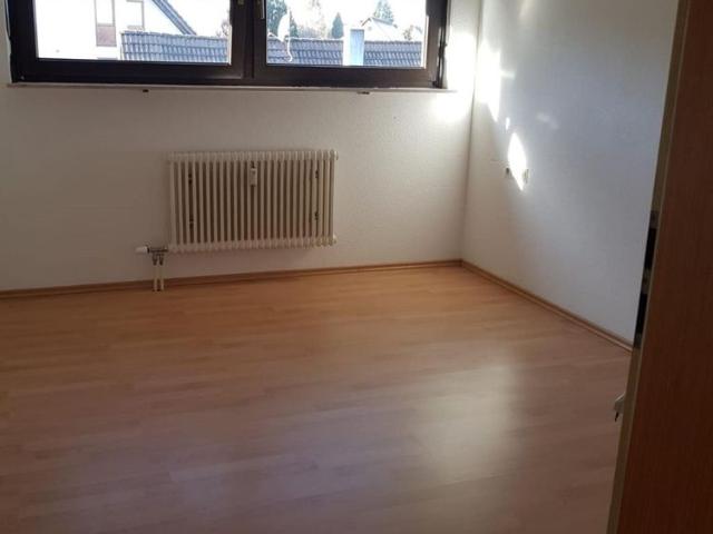 Gemütliche 2 Zimmer Dachgeschosswohnung in Dietersweiler
