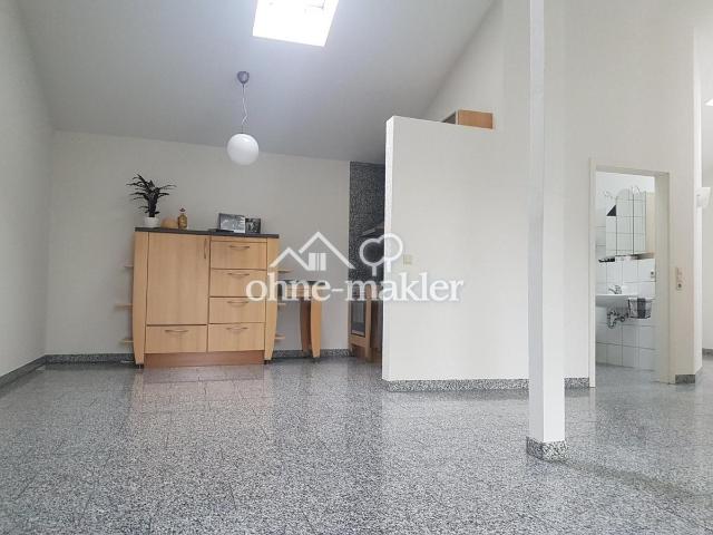 Gemütliche 2 Zimmer Penthouse Wohnung mit Balkon und Einbauküche in Wehr