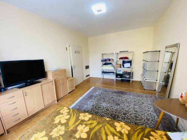 Gemütliche 2 Zimmer Wohnung ca 58 m2 mit Loggia im Herzen von Zeltweg