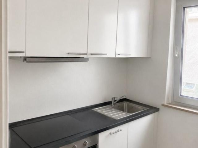 Gemütliche 2 Zimmer Wohnung Einbauküche in Wandsbek