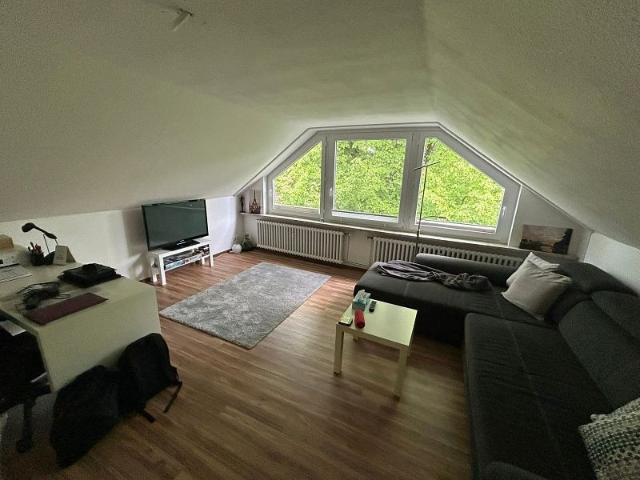 Gemütliche 2 Zimmer Wohnung im Dachgeschoss in der Innenstadt von Nienburg/Weser