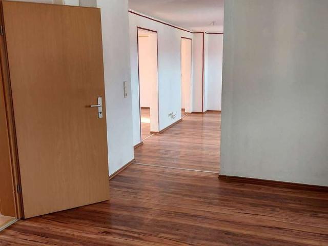 Gemütliche 2 Zimmer Wohnung im Dachgeschoss