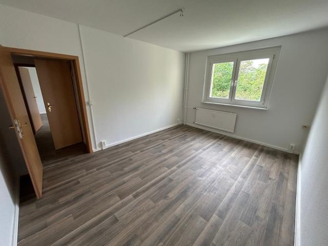 Demnächst mit Einbauküche! Gemütliche 2 Zimmer Wohnung im Erdgeschoss!
