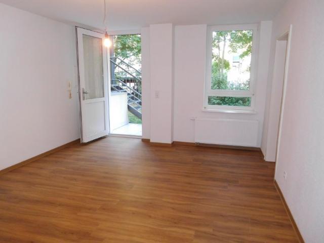 Gemütliche 2 Zimmer Wohnung im Hinterhof