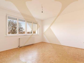 Charmante 2 Zimmer Wohnung mit Einbauküche und hervorragender Infrastruktur in Traun zu verkaufen!