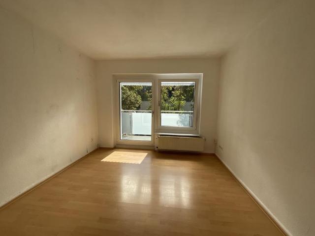 Gemütliche 2 Zimmer Wohnung in ruhiger Lage! zentraler Lager!